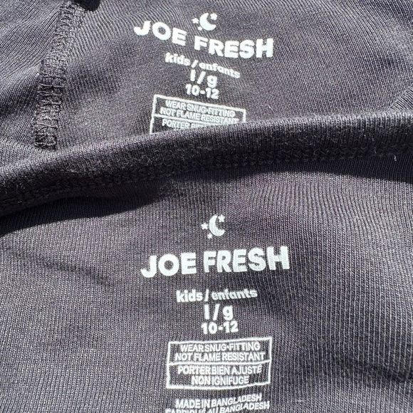 Joe  Fresh Kids Glow In The Dark Skeleton Pajamas Size 10-12 - Picture 5 of 5